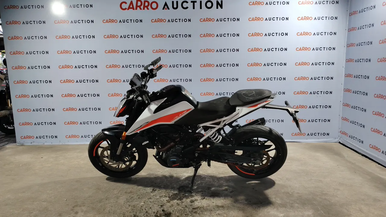 2023 KTM 390 Duke – Exterior