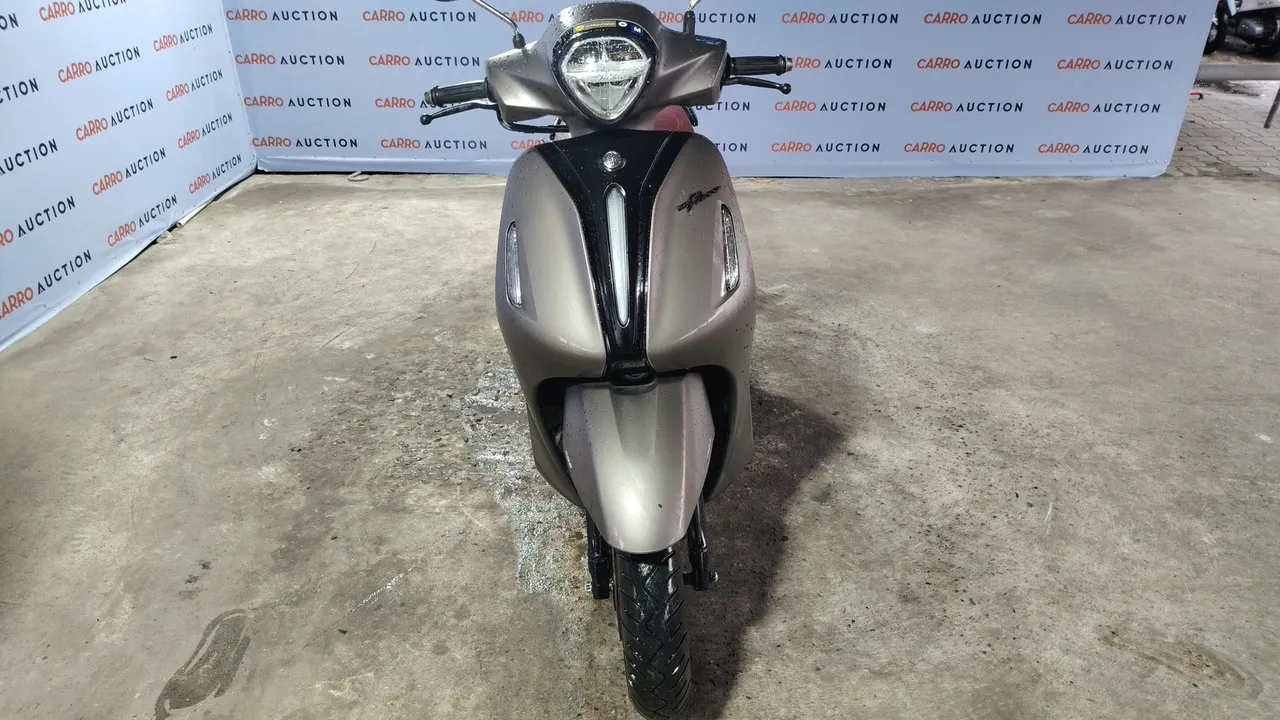 2025 Yamaha Grand Filano – Exterior