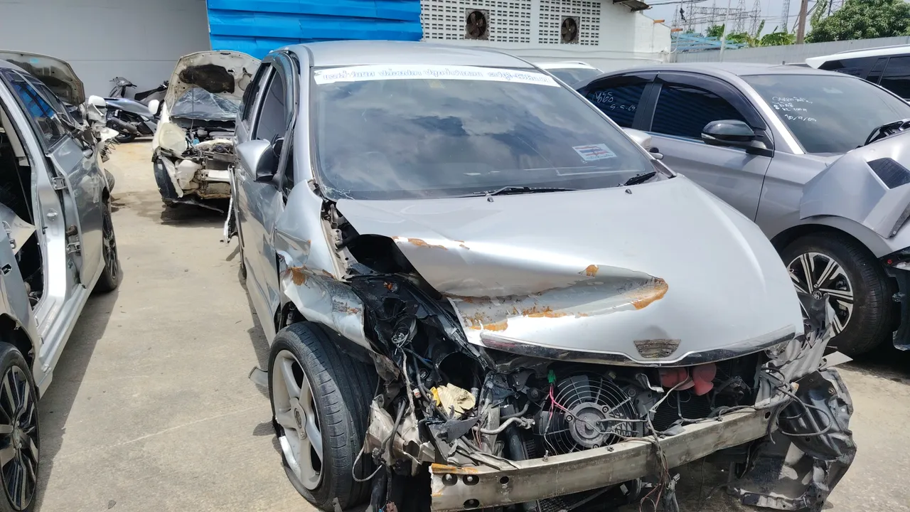 2004 Toyota Wish – Exterior