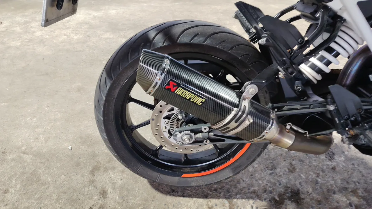 2023 KTM 390 Duke – Exterior