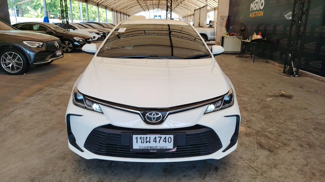 2020 Toyota Corolla Altis – Exterior
