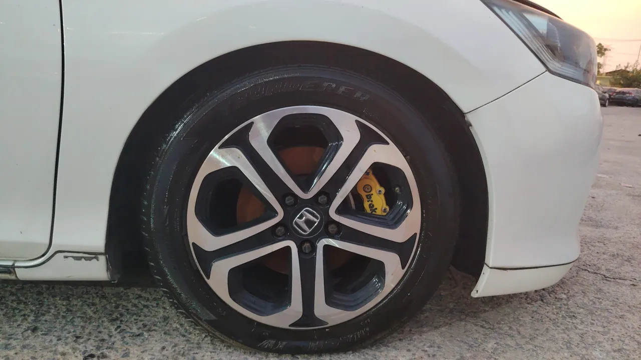2013 Honda Accord – Exterior