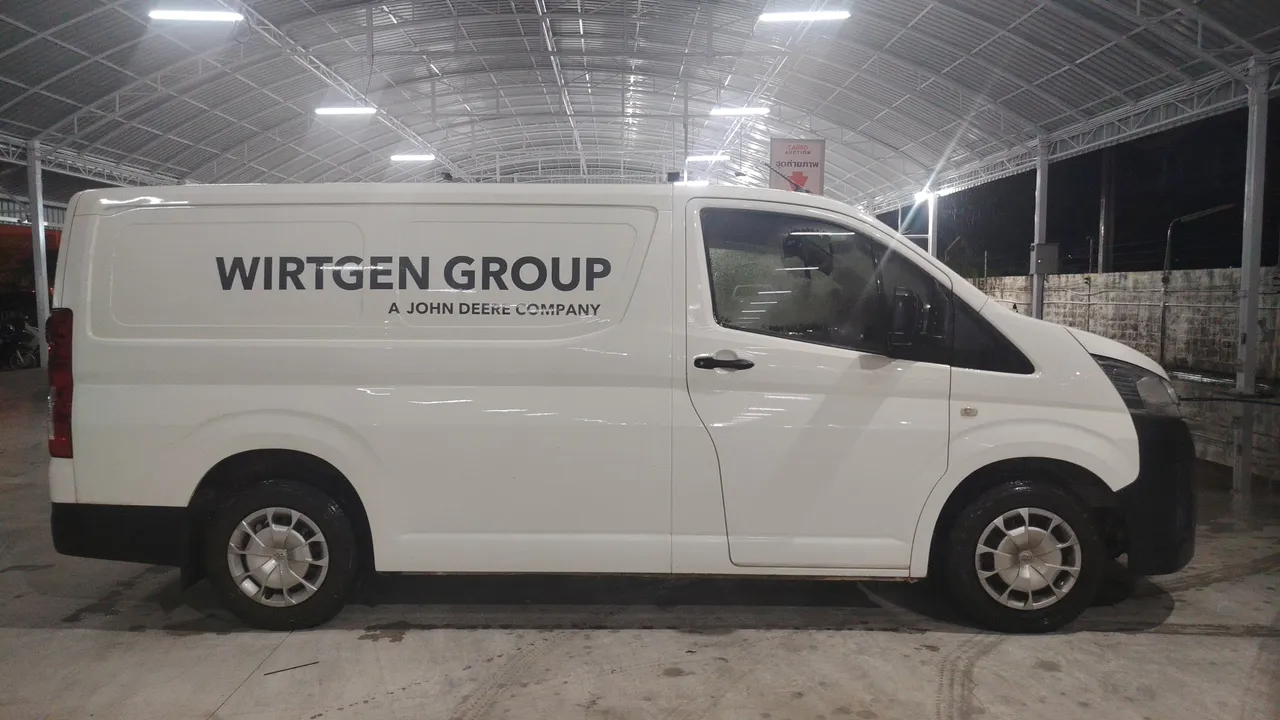2021 Toyota Hiace – Exterior