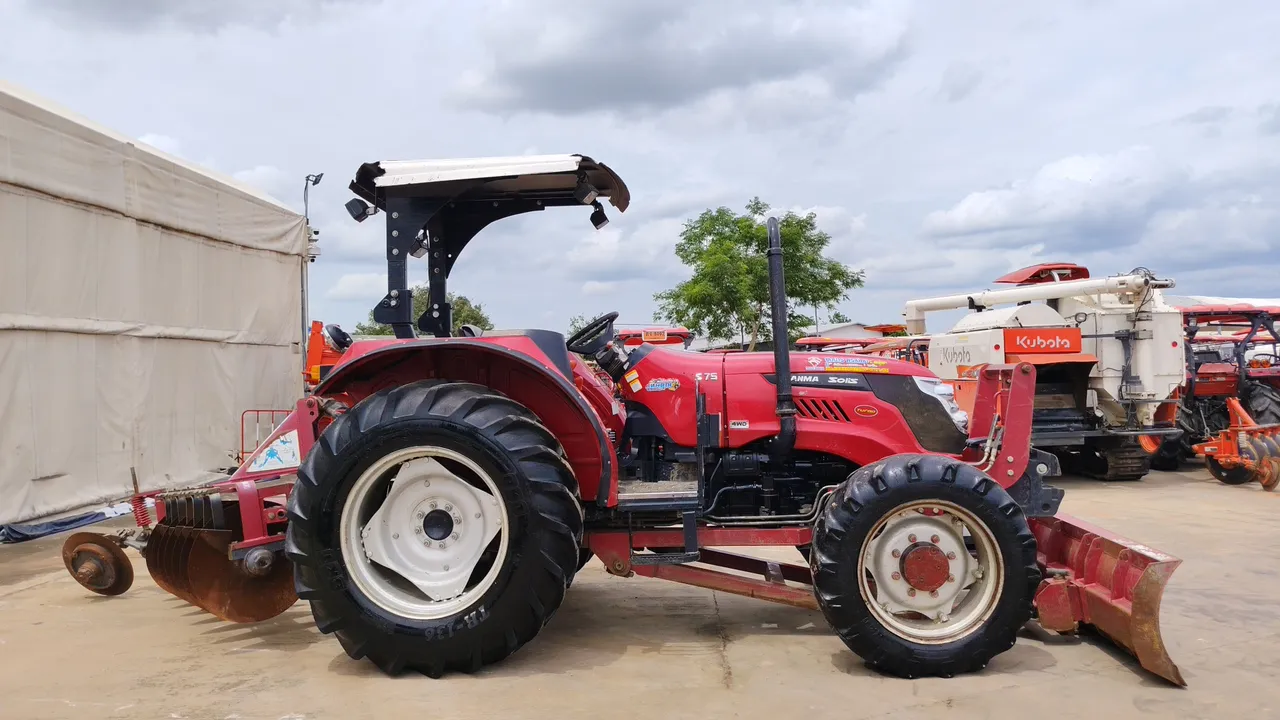 2024 Solis WT-75-4WD – Side