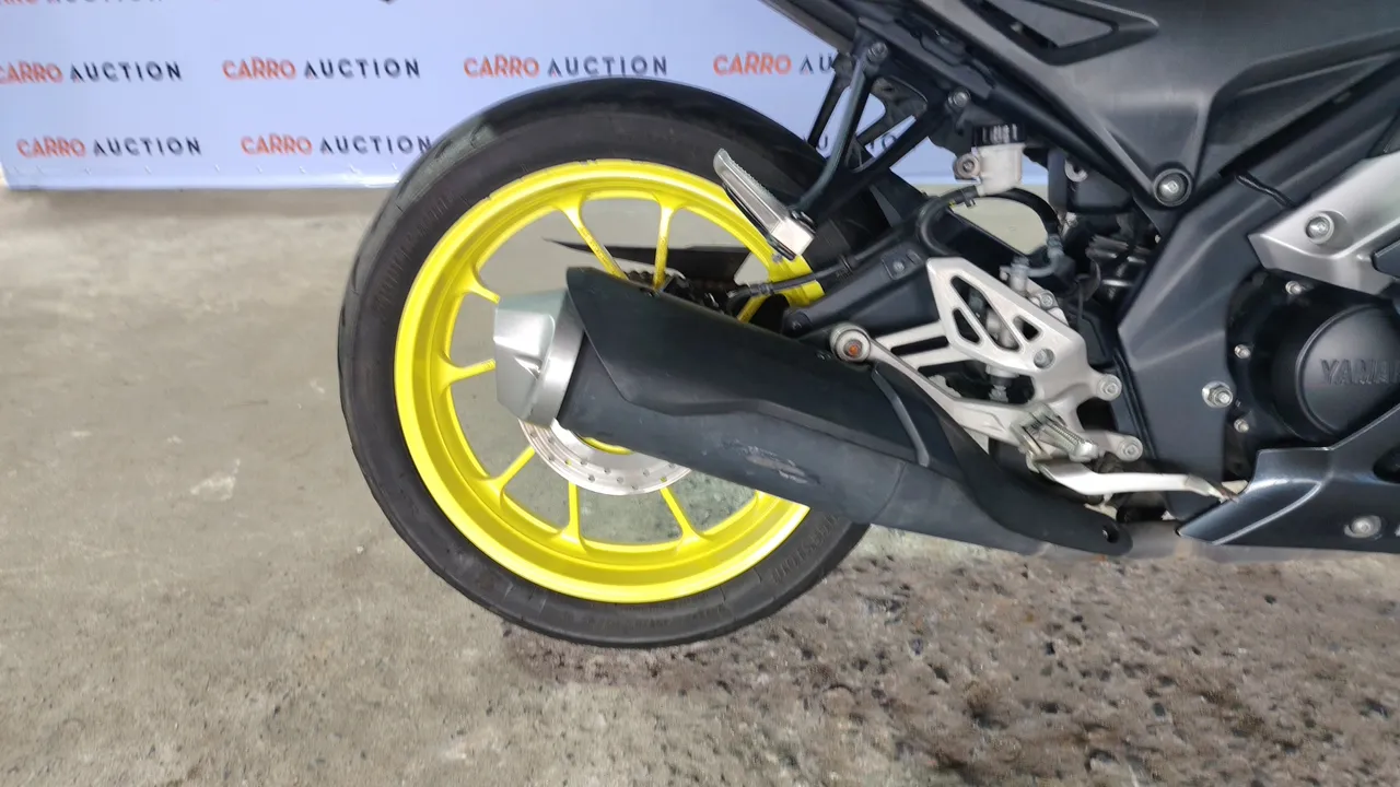 2023 Yamaha YZF-R15 – Exterior