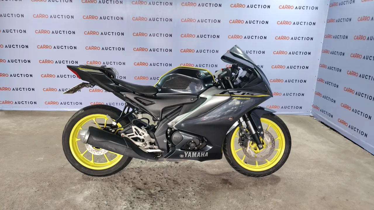 2023 Yamaha YZF-R15 – Exterior