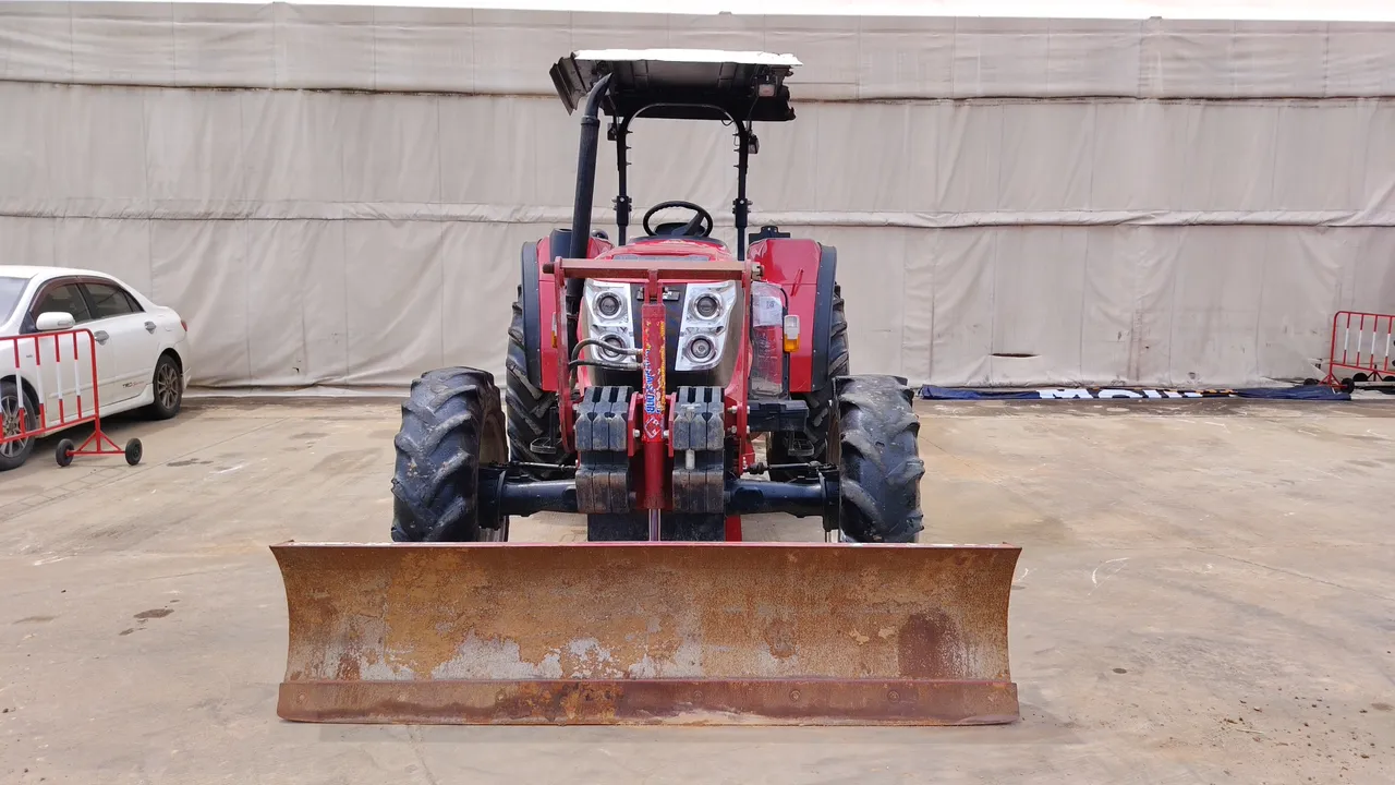 2024 Solis WT-75-4WD – Front