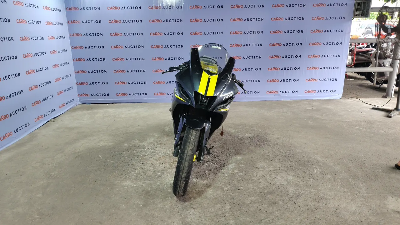 2023 Yamaha YZF-R15 – Exterior