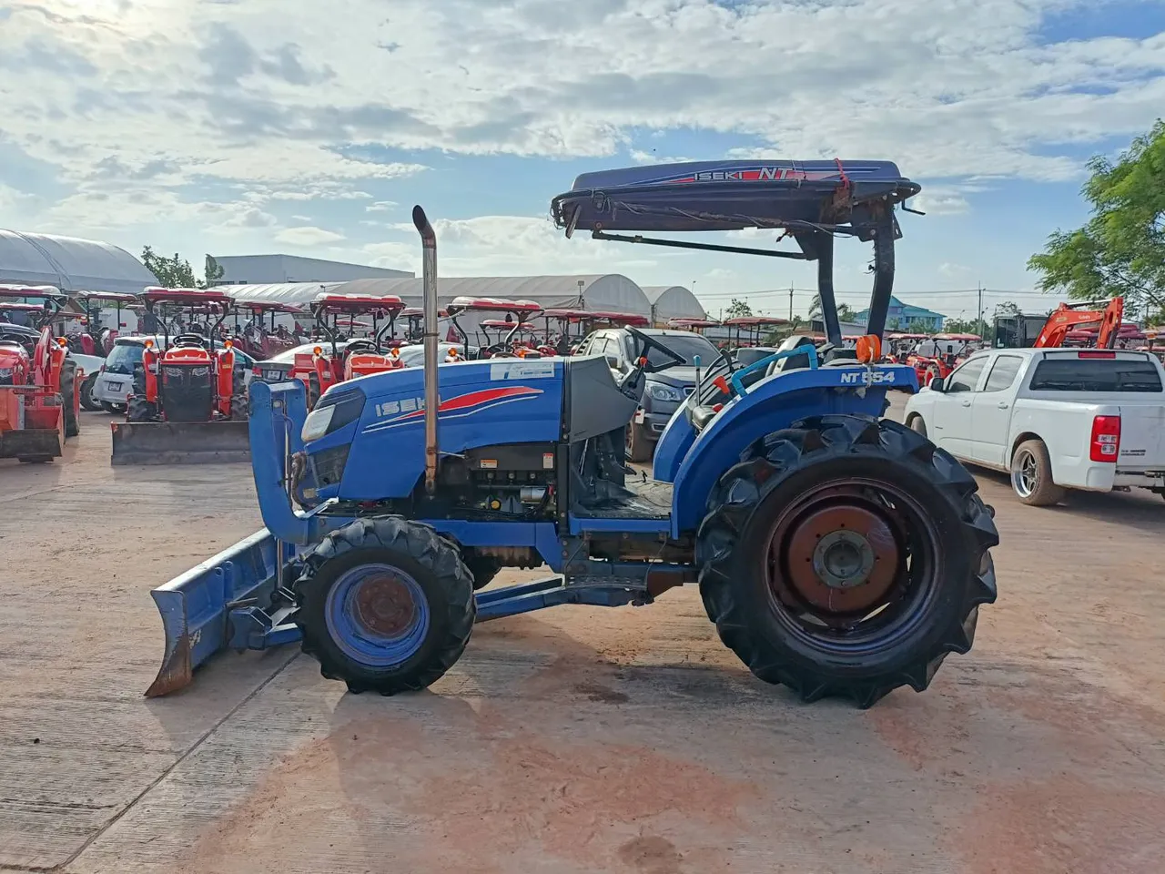 2022 Iseki NT554R – Side