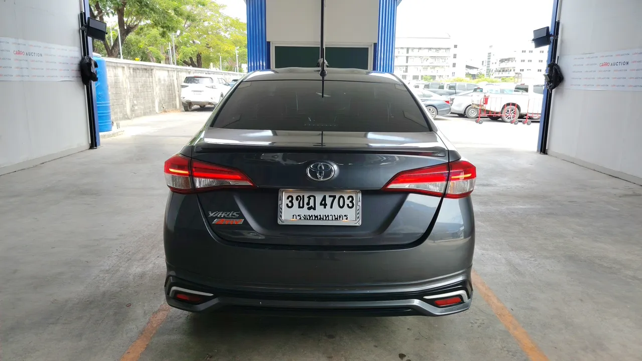 2022 Toyota Yaris Ativ – Back