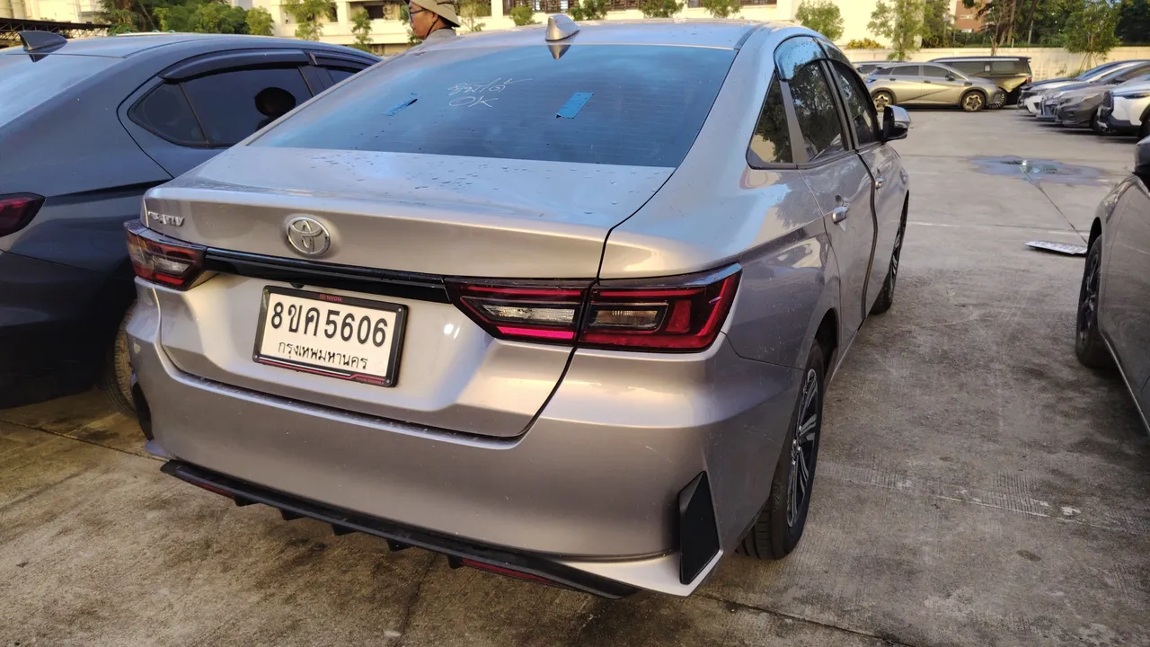 2025 Toyota Yaris Ativ – Exterior