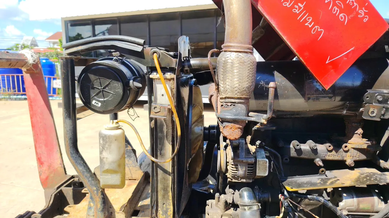 2015 Yanmar EF514T – Exterior