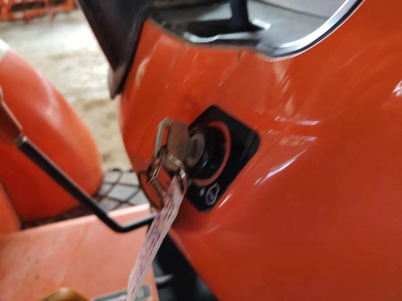 Kubota L4018DTCE – Exterior