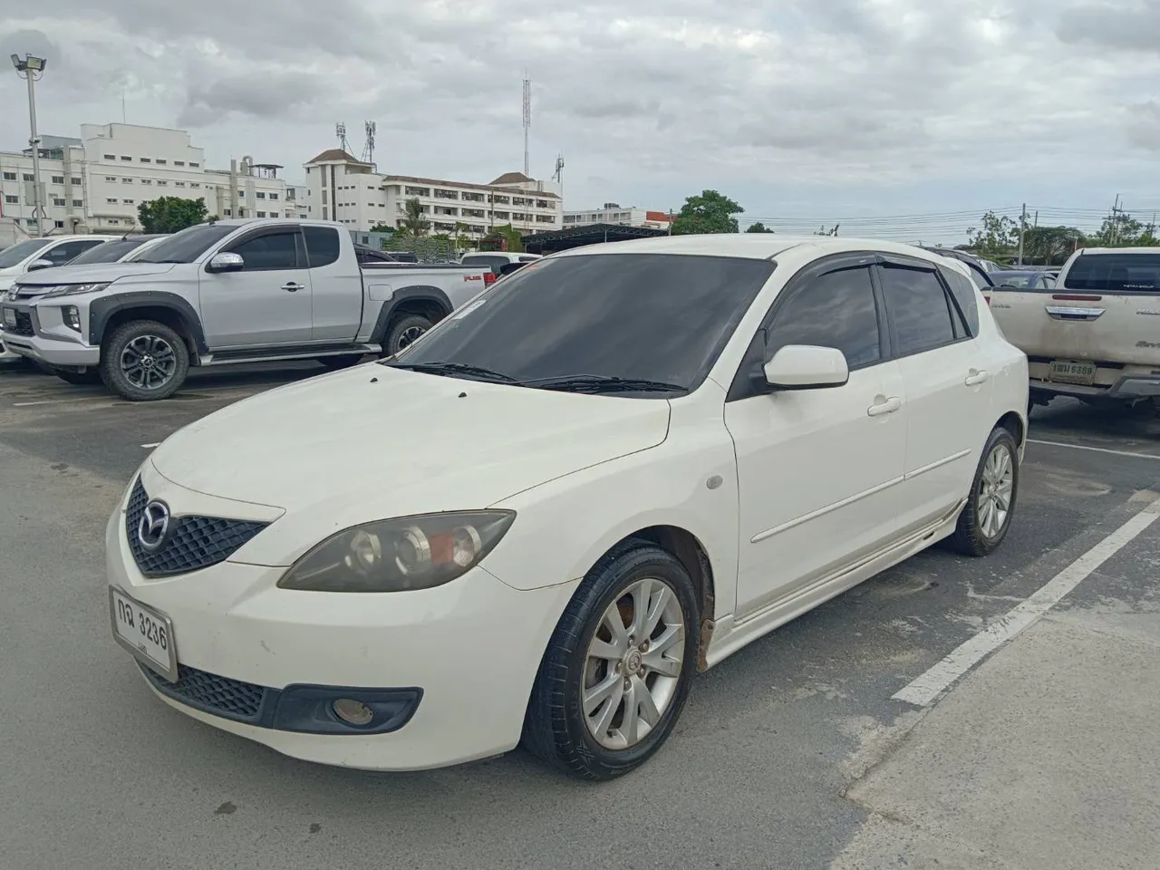 2009 Mazda Mazda3 – Front