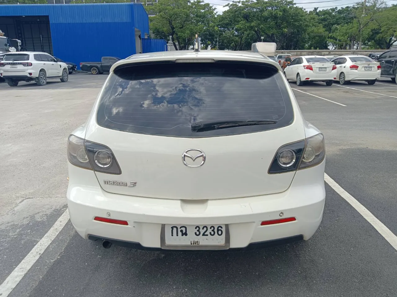 2009 Mazda Mazda3 – Back