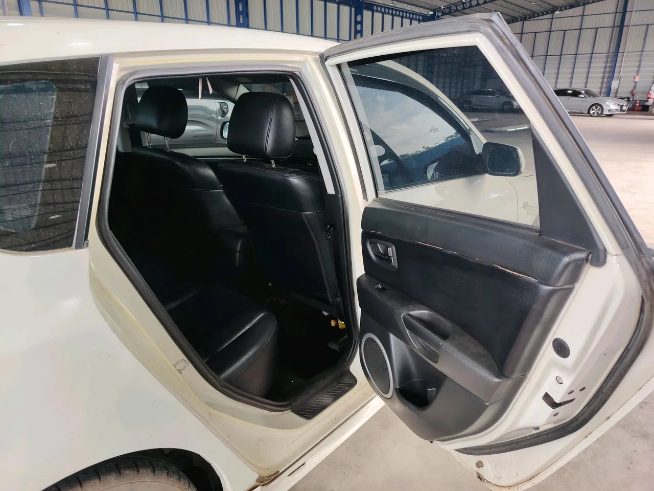 2009 Mazda Mazda3 – Back