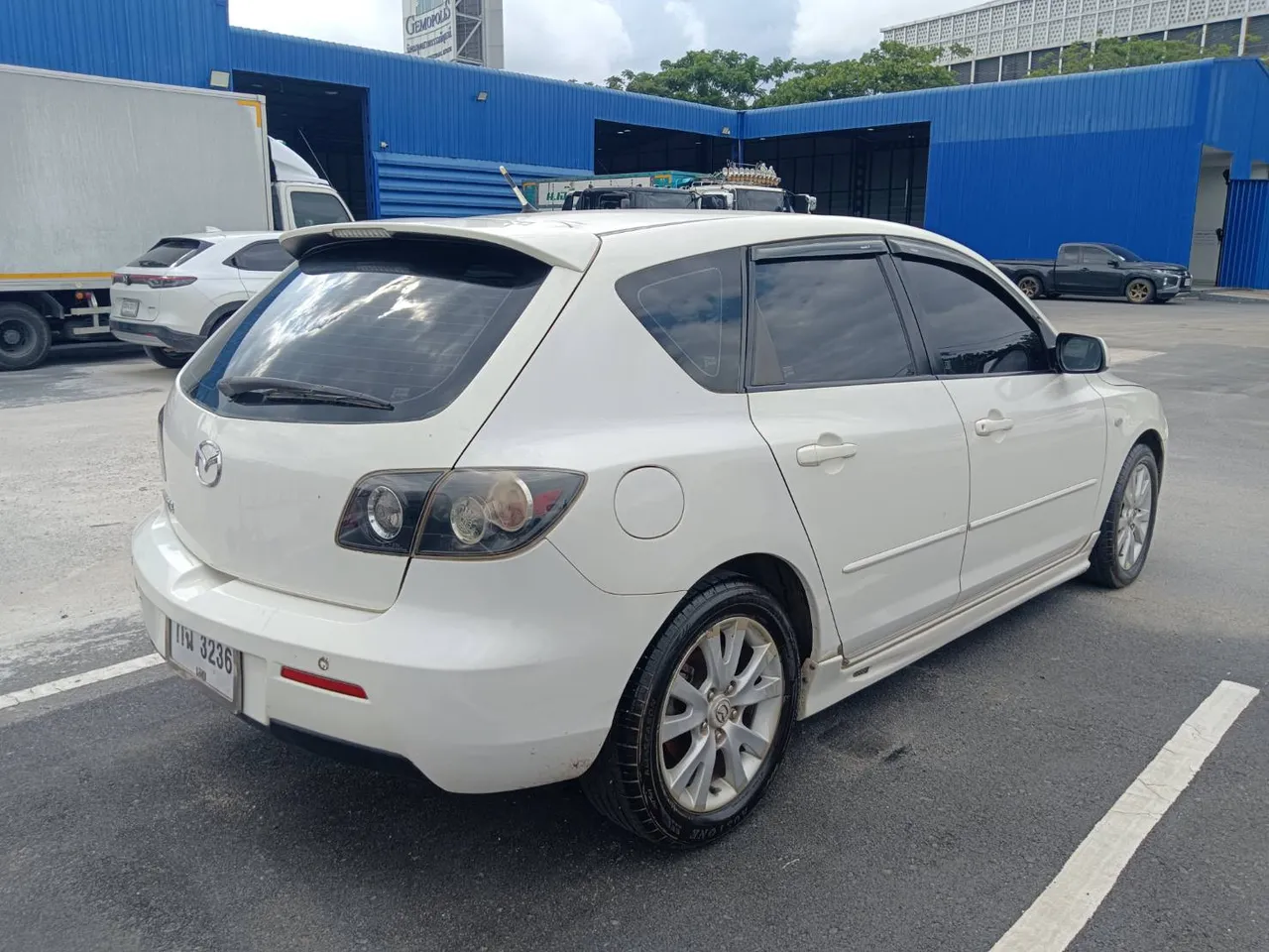2009 Mazda Mazda3 – Back