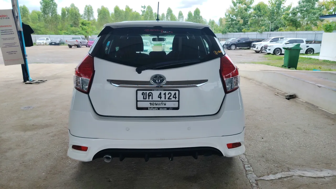 2015 Toyota Yaris – Exterior