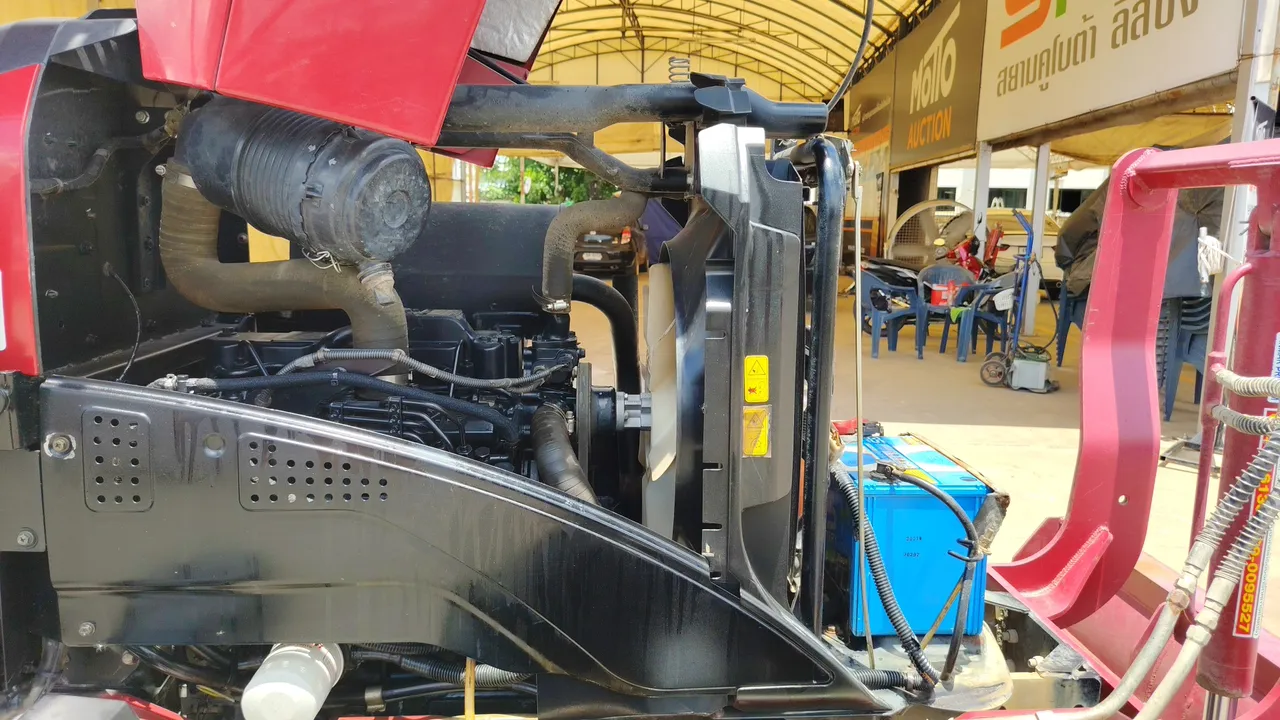 2022 Yanmar YM351A – Exterior