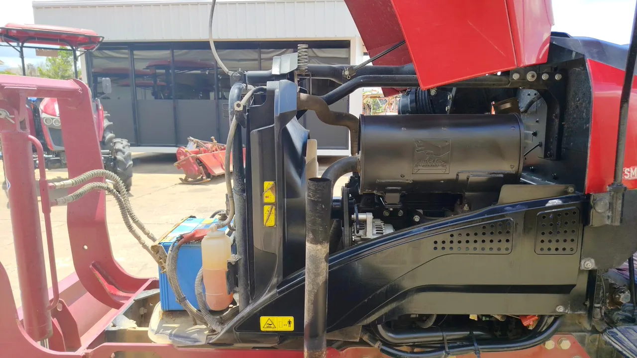 2022 Yanmar YM351A – Exterior