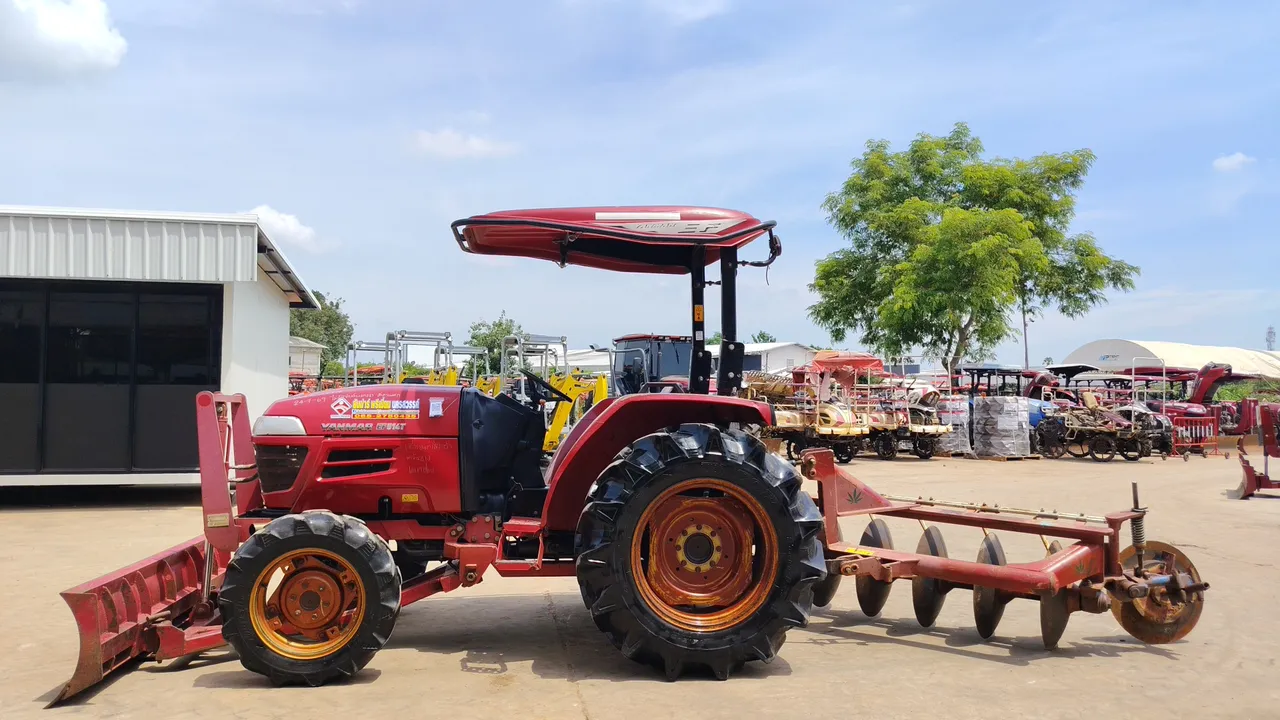 2020 Yanmar EF514T – Exterior