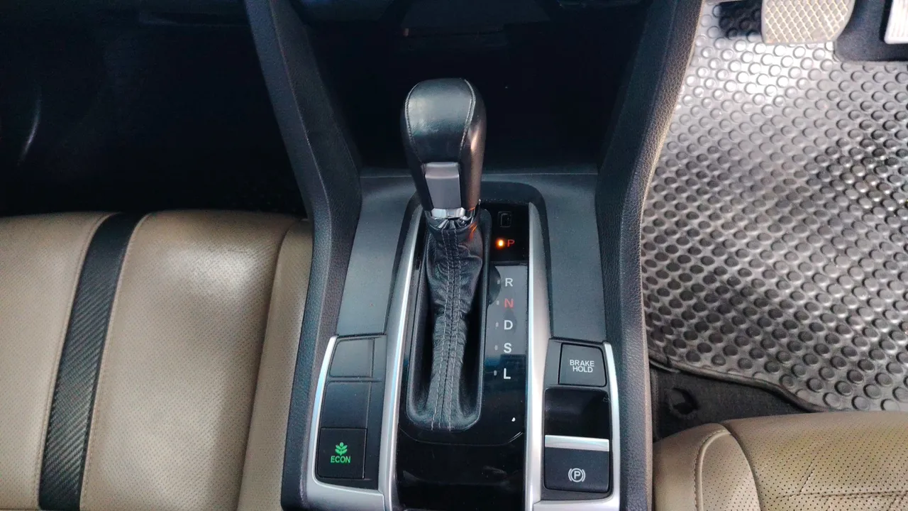 2018 Honda Civic – Exterior