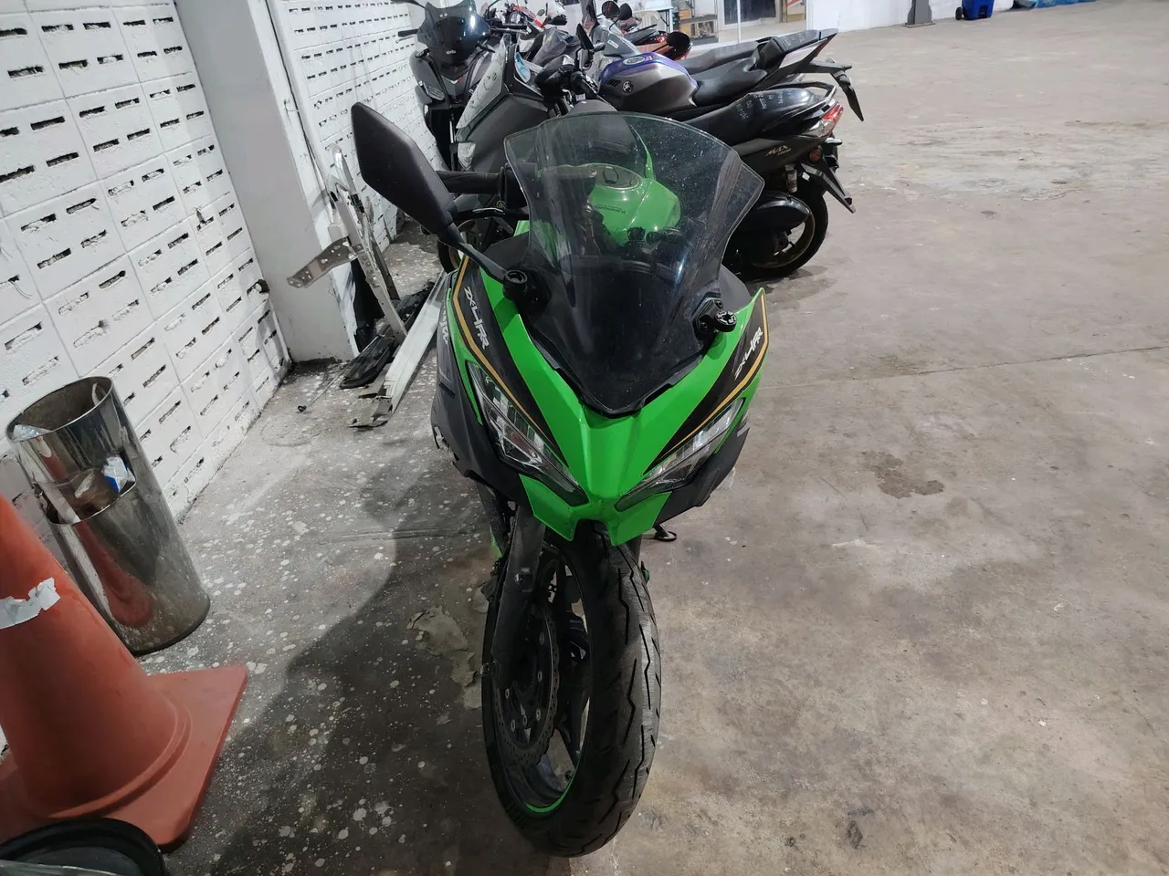 2018 Kawasaki Ninja 400 – Exterior