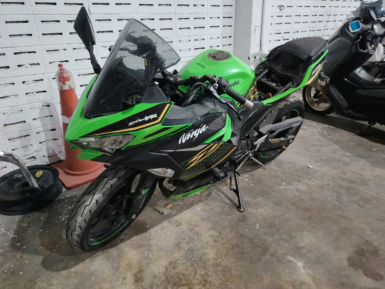 2018 Kawasaki Ninja 400 – Exterior