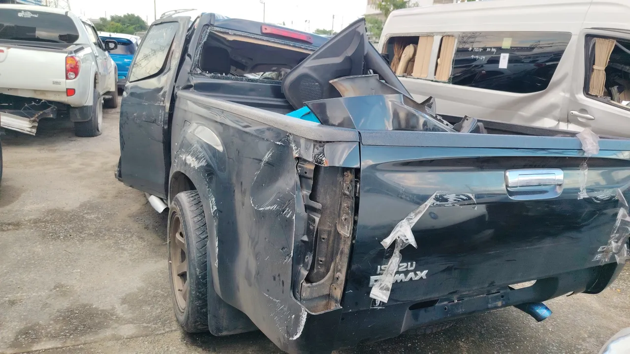 2016 Isuzu D-Max – Exterior