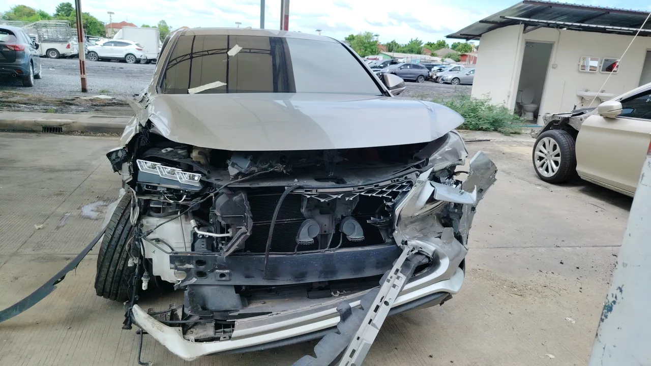 2015 Lexus NX – Front