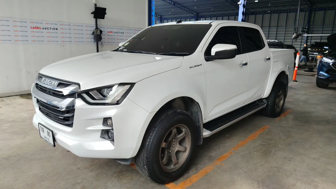 2023 Isuzu D-Max – Front