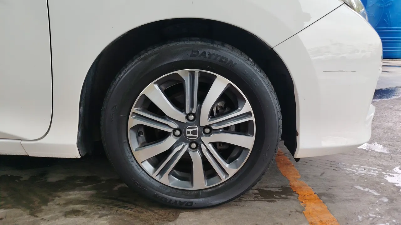 2016 Honda City – Exterior