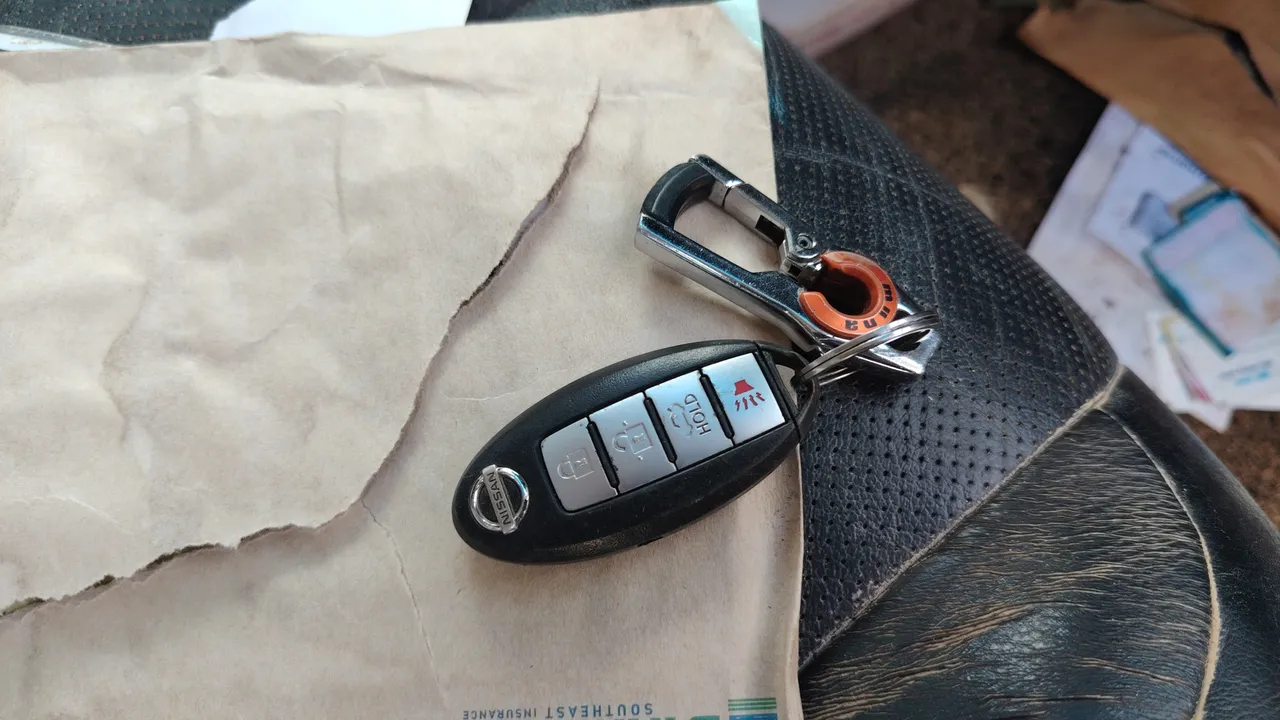 2012 Nissan Teana – Key