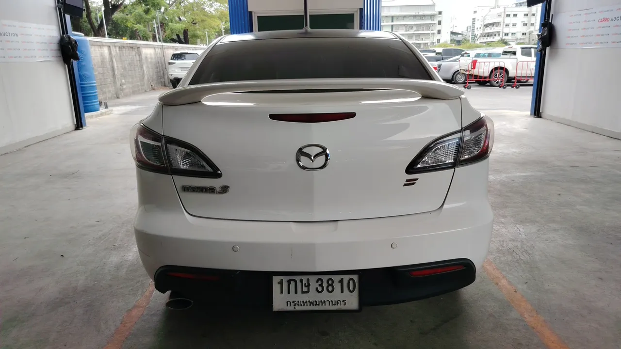 2013 Mazda Mazda3 – Back