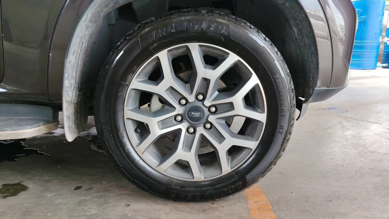 2023 Ford Everest – Exterior