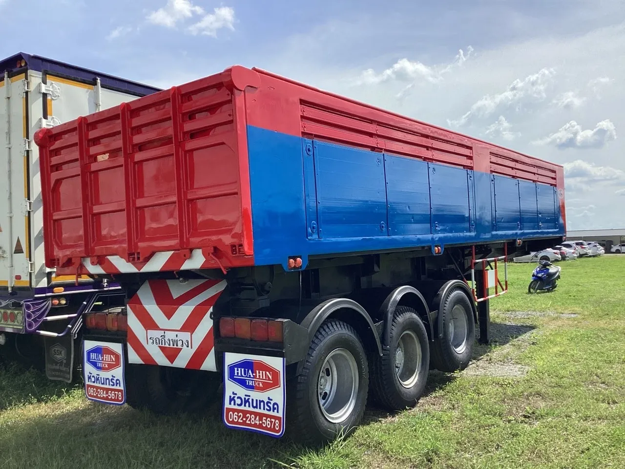 2025 Unknown WF350X175 – Back