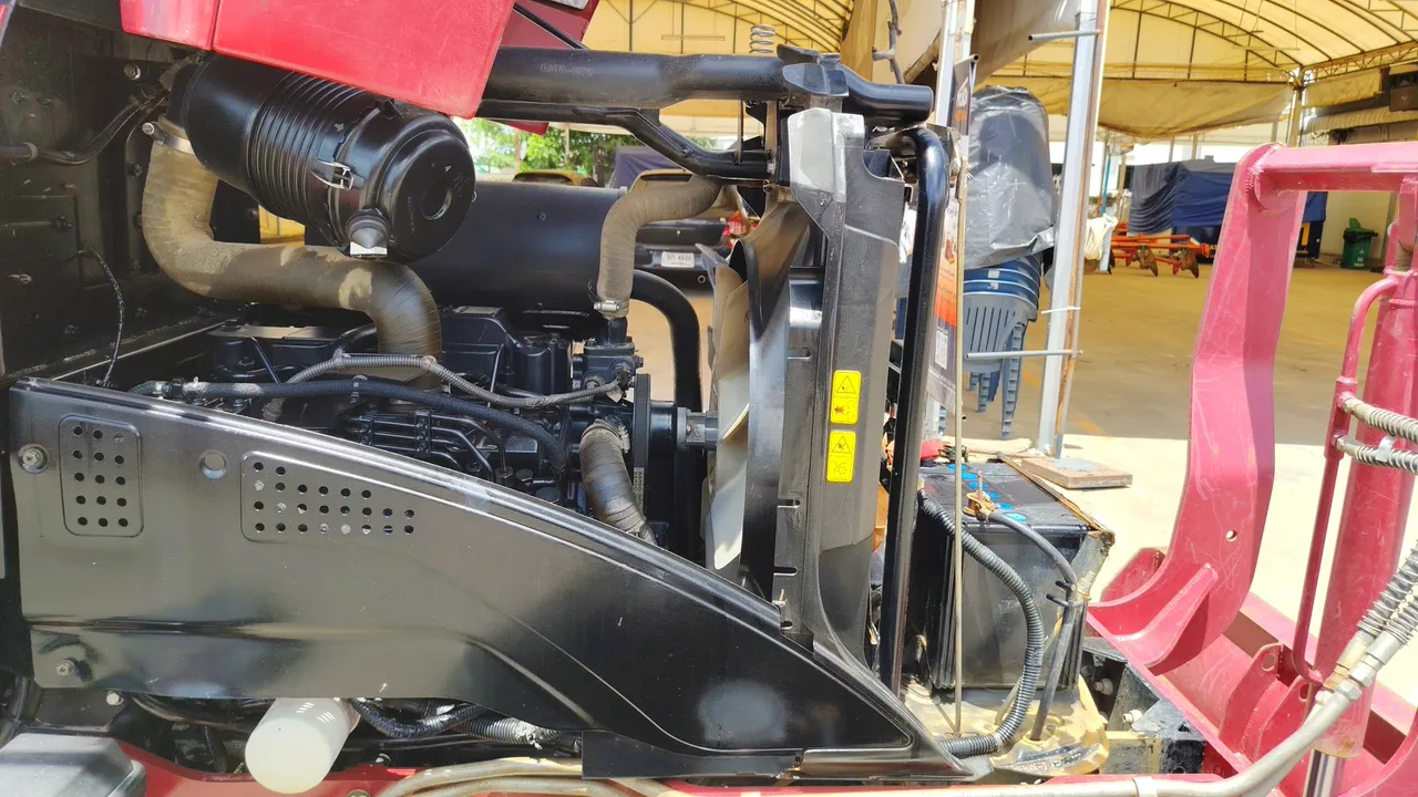 2022 Yanmar YM351A – Exterior