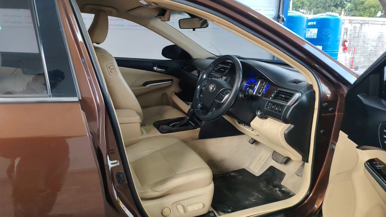 2016 Toyota Camry – Exterior