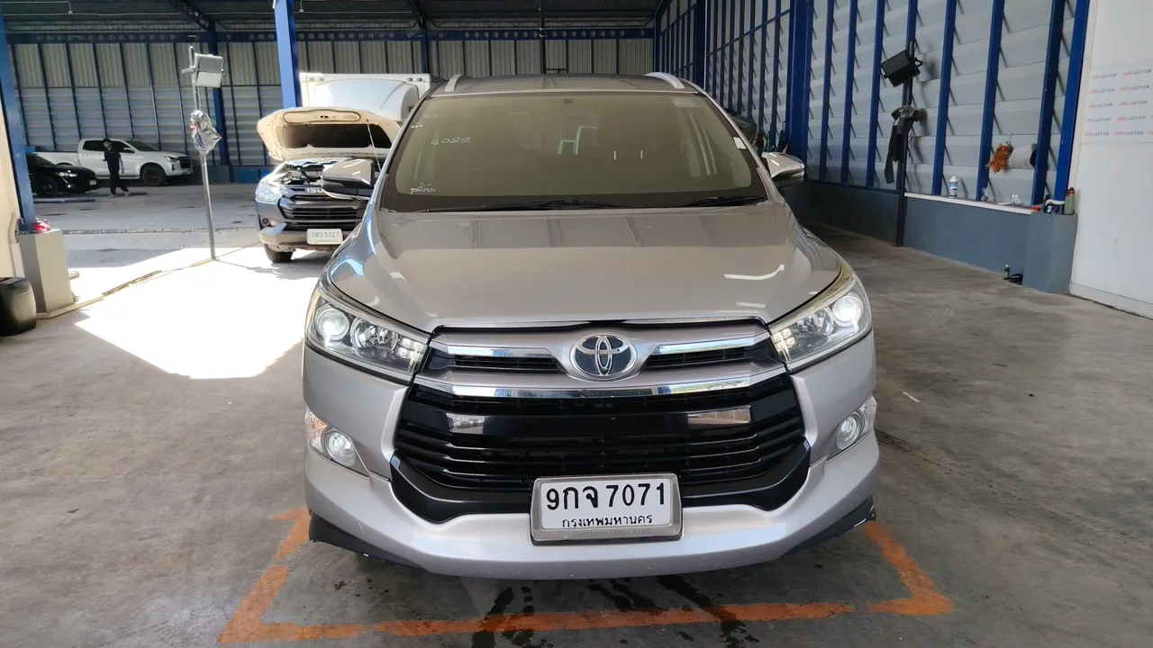 2019 Toyota Innova Crysta – Exterior
