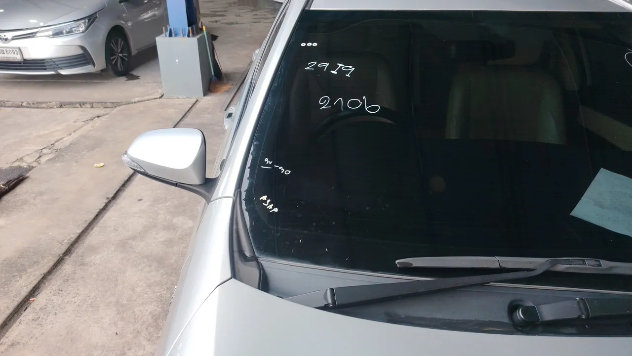 2018 Toyota Corolla Altis – Exterior