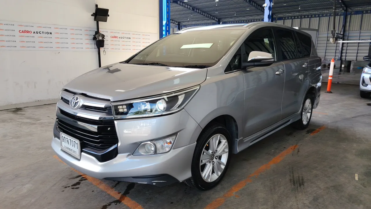 2019 Toyota Innova Crysta – Exterior