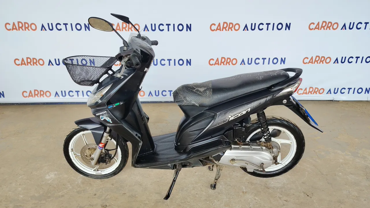 2007 Honda Icon – Side
