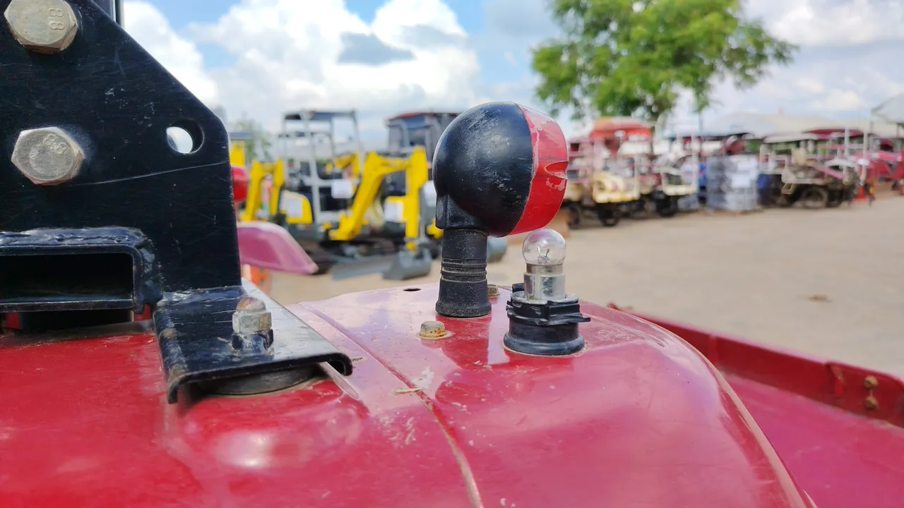 2019 Yanmar EF393T – Exterior