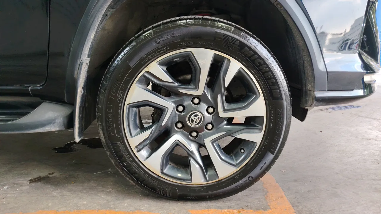 2021 Toyota Fortuner – Exterior