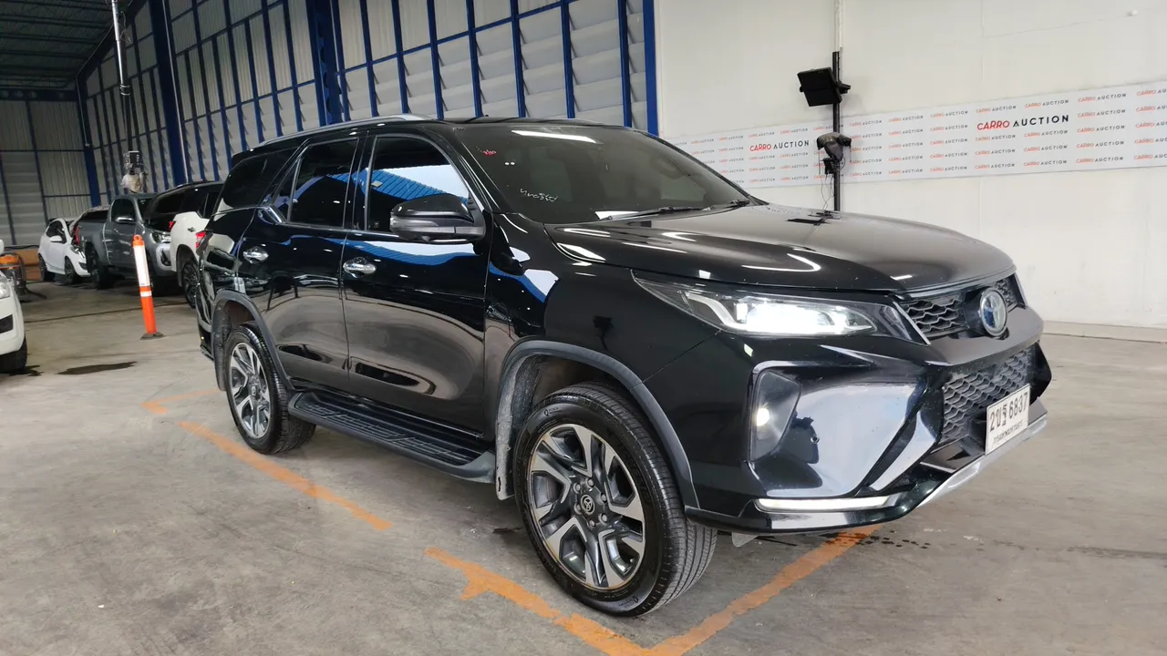 2021 Toyota Fortuner – Exterior