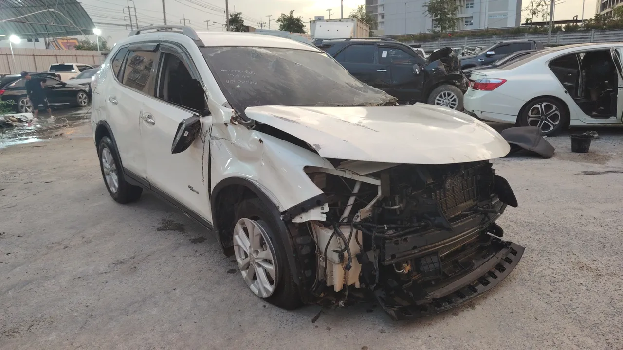 2015 Nissan X-Trail – Exterior
