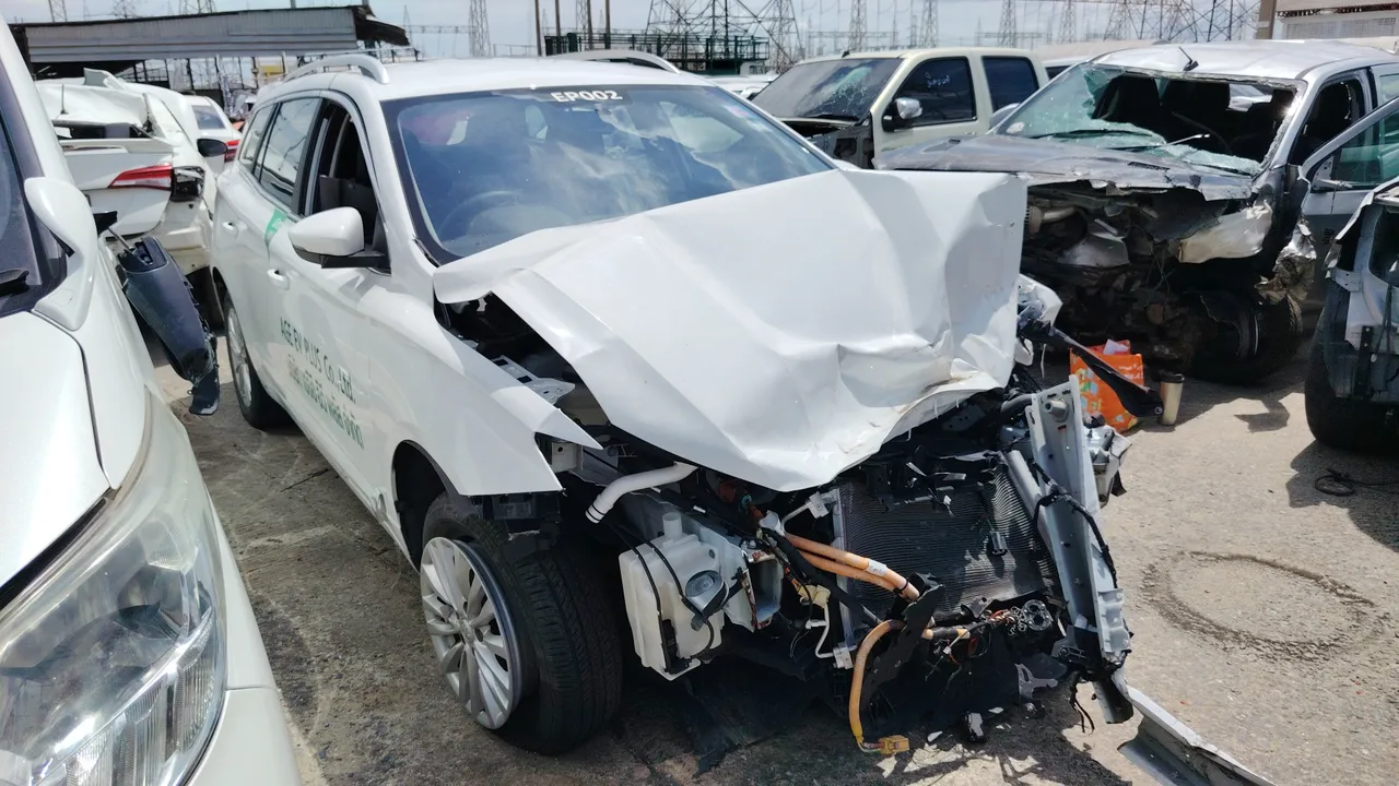 2023 MG EP – Front
