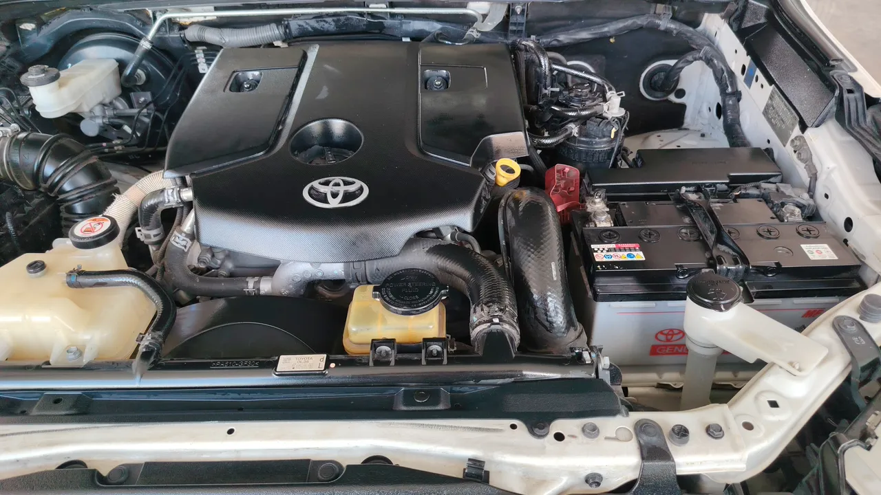 2015 Toyota Fortuner – Exterior