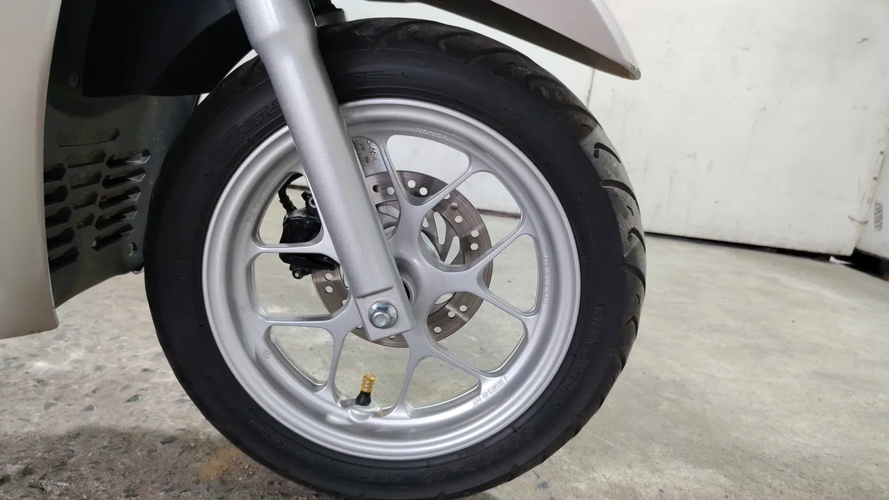 2025 Honda Lead – Exterior