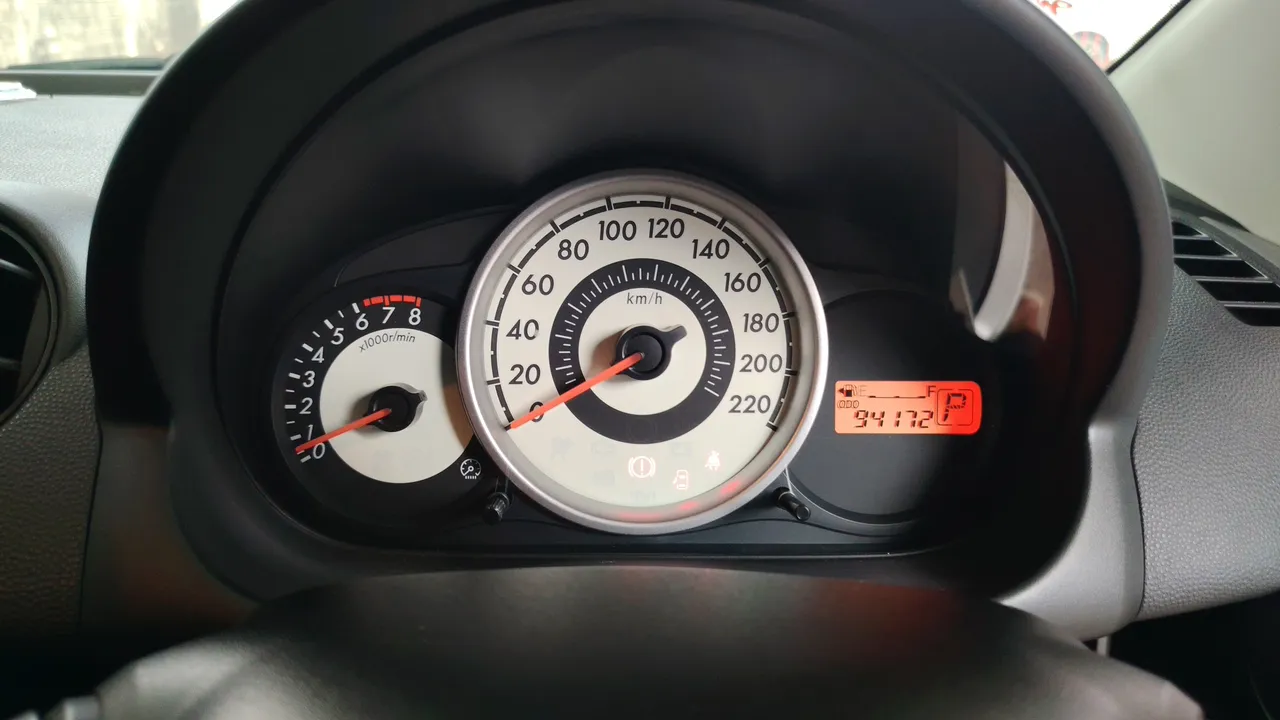 2011 Mazda Mazda2 – Exterior